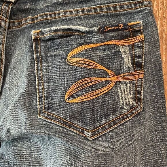 7 FOR ALL MANKIND Sz 27 ‘90s Blue Distressed Ripped Western Flare Stretch Jeans - Picture 5 of 12